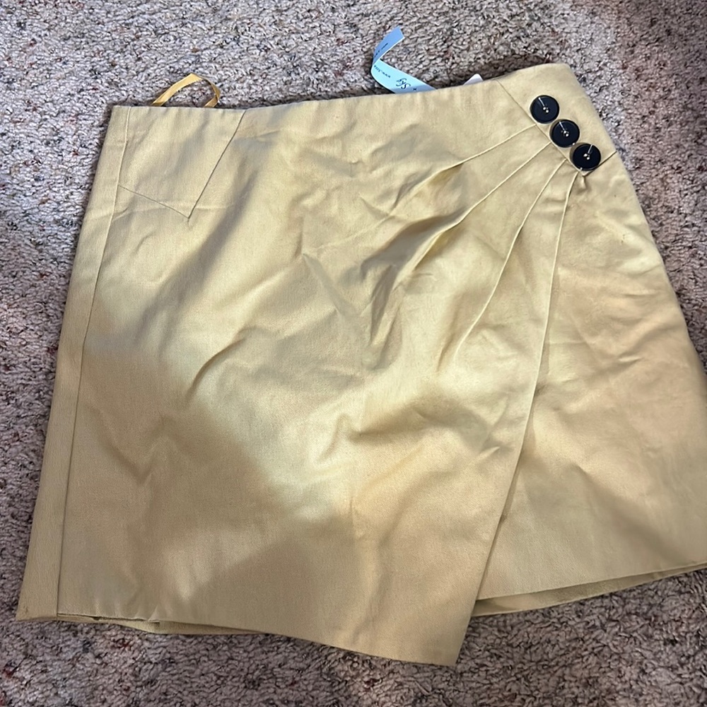 Mustard skirt